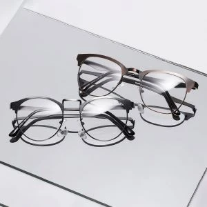 Eyeglasses